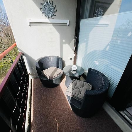 Kleine Moewe, Exklusives Ein Zimmer Apartment Mit Sauna Im Haus Wunstorf Exterior photo