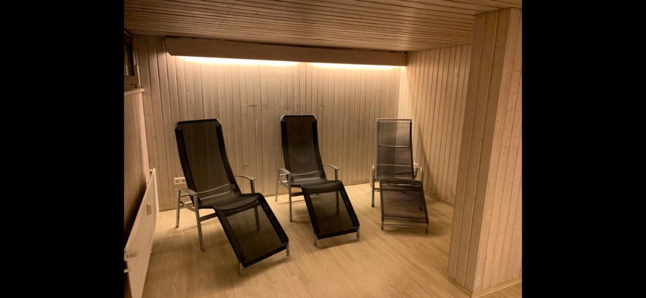 Kleine Moewe, Exklusives Ein Zimmer Apartment Mit Sauna Im Haus Wunstorf Exterior photo