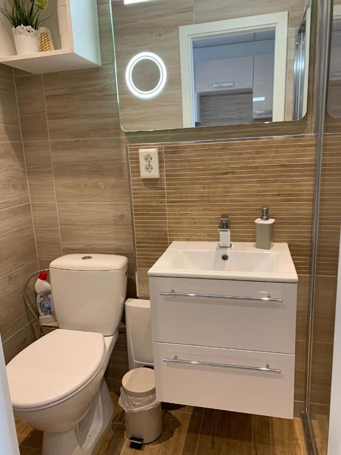 Kleine Moewe, Exklusives Ein Zimmer Apartment Mit Sauna Im Haus Wunstorf Exterior photo