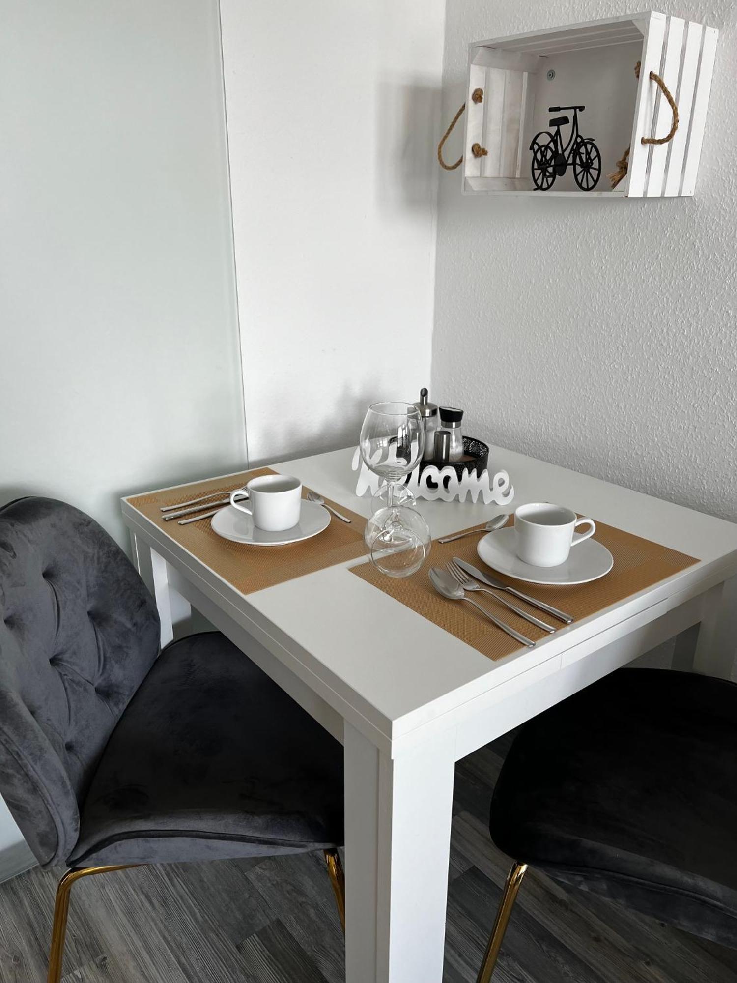 Kleine Moewe, Exklusives Ein Zimmer Apartment Mit Sauna Im Haus Wunstorf Exterior photo